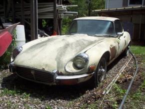 Jaguar E-Type photo