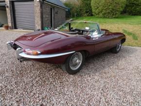 Jaguar E-Type photo