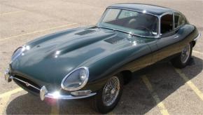 Jaguar E-Type photo