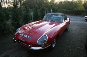 Jaguar E-Type photo