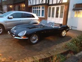 Jaguar E-Type photo