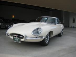 Jaguar E-Type photo