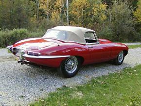 Jaguar E-Type photo