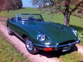 Jaguar E-Type photo