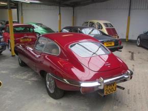 Jaguar E-Type photo