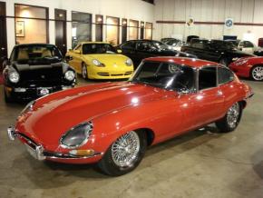 Jaguar E-Type photo