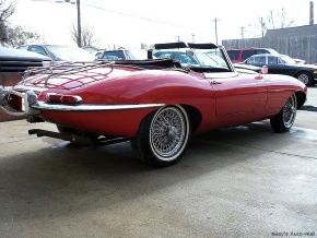 Jaguar E-Type photo