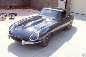 Jaguar E-Type photo