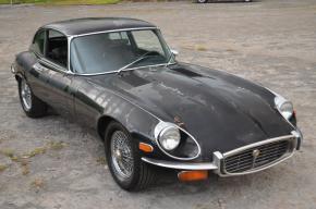 Jaguar E-Type photo