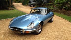 Jaguar E-Type photo