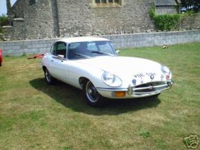 Jaguar E-Type photo