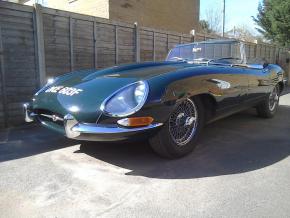 Jaguar E-Type photo