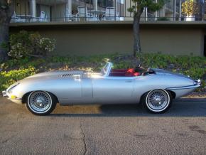 Jaguar E-Type photo