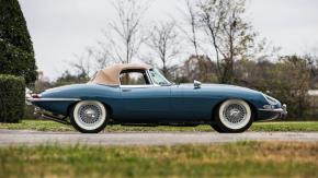 Jaguar E-Type photo