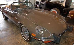 Jaguar E-Type photo