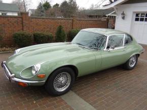 Jaguar E-Type photo