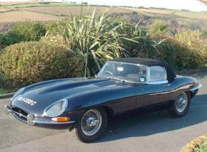 Jaguar E-Type photo