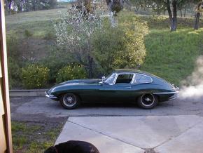 Jaguar E-Type photo