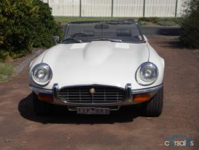 Jaguar E-Type photo