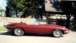 Jaguar E-Type photo