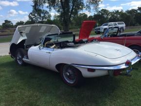 Jaguar E-Type photo