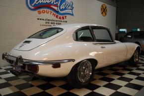 Jaguar E-Type photo