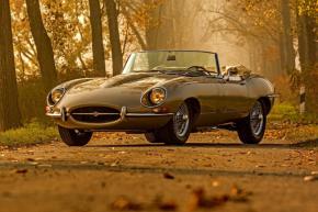 Jaguar E-Type photo