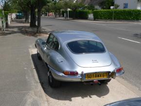 Jaguar E-Type photo