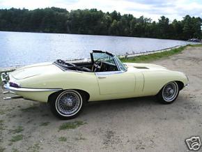 Jaguar E-Type photo