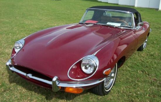 Jaguar E-Type photo