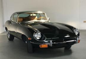 Jaguar E-Type photo