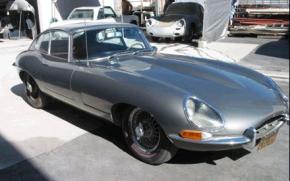 Jaguar E-Type photo