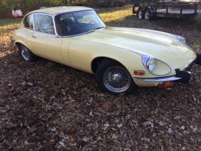 Jaguar E-Type photo