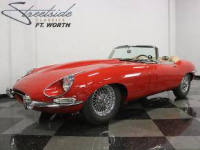 Jaguar E-Type photo