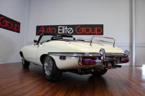 Jaguar E-Type photo