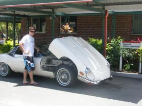 Jaguar E-Type photo