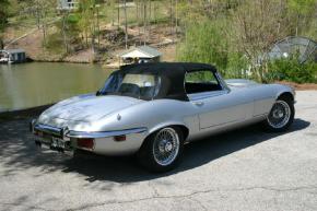 Jaguar E-Type photo