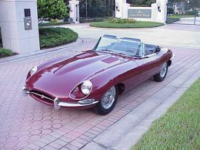 Jaguar E-Type photo