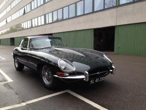 Jaguar E-Type photo