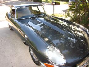 Jaguar E-Type photo