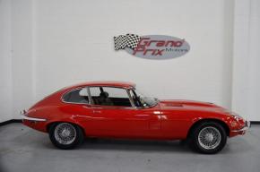 Jaguar E-Type photo