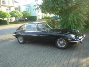 Jaguar E-Type photo