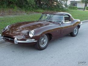 Jaguar E-Type photo