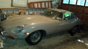 Jaguar E-Type photo