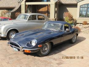 Jaguar E-Type photo