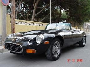 Jaguar E-Type photo