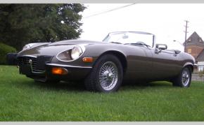 Jaguar E-Type photo