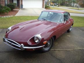 Jaguar E-Type photo