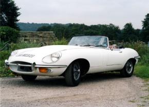 Jaguar E-Type photo