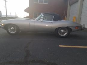 Jaguar E-Type photo